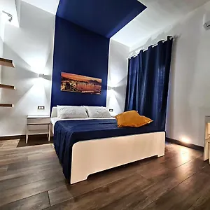 Appartement Focus, Naples