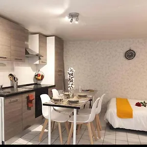 https://appart-illy-cosy-et-confortable.hotels-rhonealpes.com
