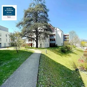 https://beautiful-t4-parking-large-terrace.hotels-rhonealpes.com
