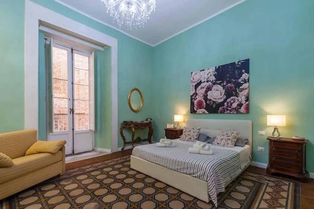 Appartement Duomo184 à Naples